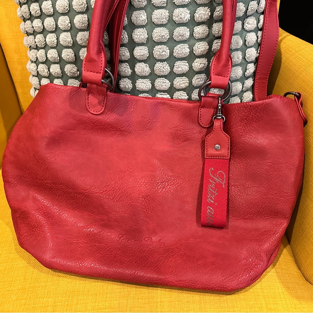 New Stylish Red Vegan Leather Tote Bag by German Designer Fritzi aus Preussen